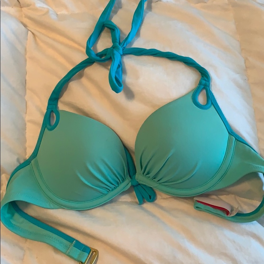 Victoria’s secret bikini top